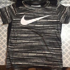 little boys nike tee